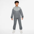 grey_5669