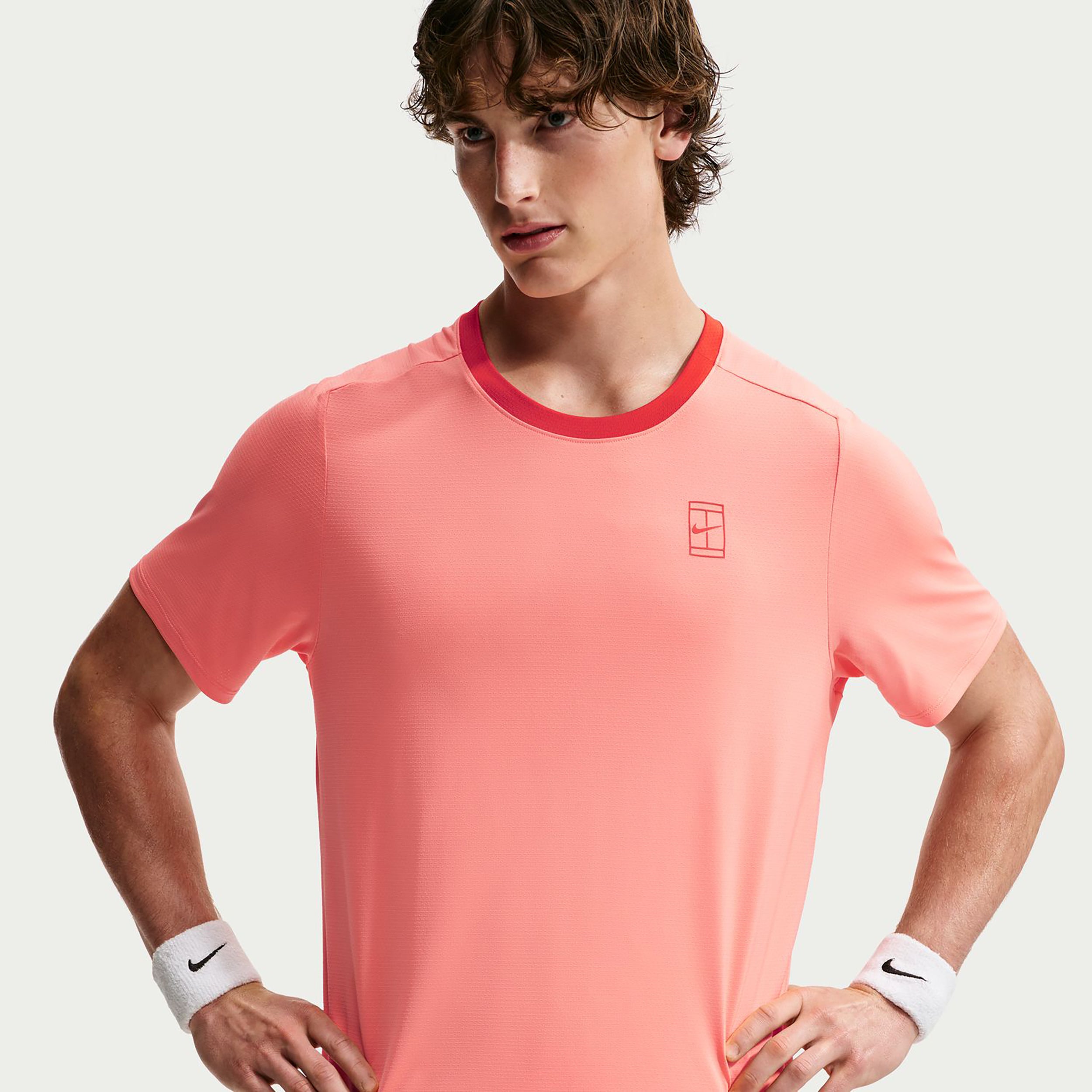 Nike Court Dri-FIT Advantage T-Shirt Men - coral