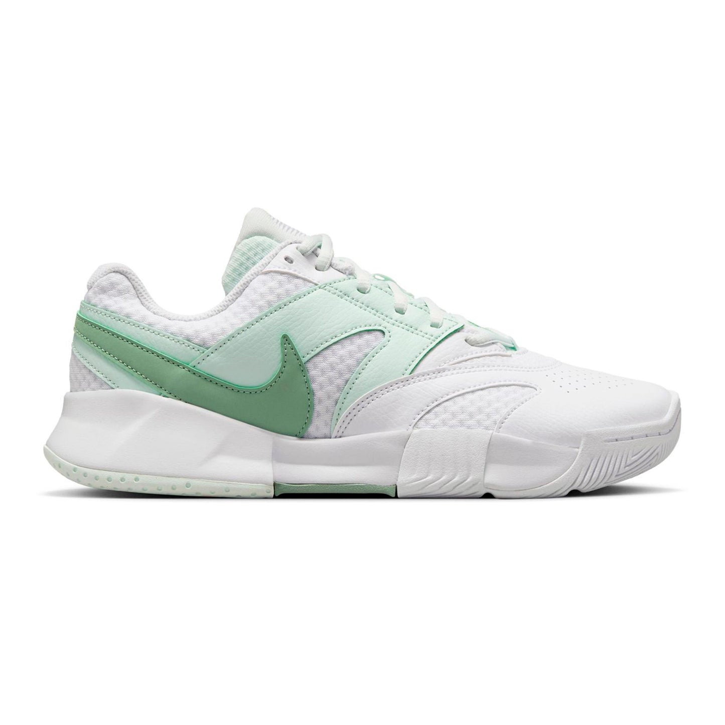 Nike Nike Court Lite 4 All court shoe Women - white, sage