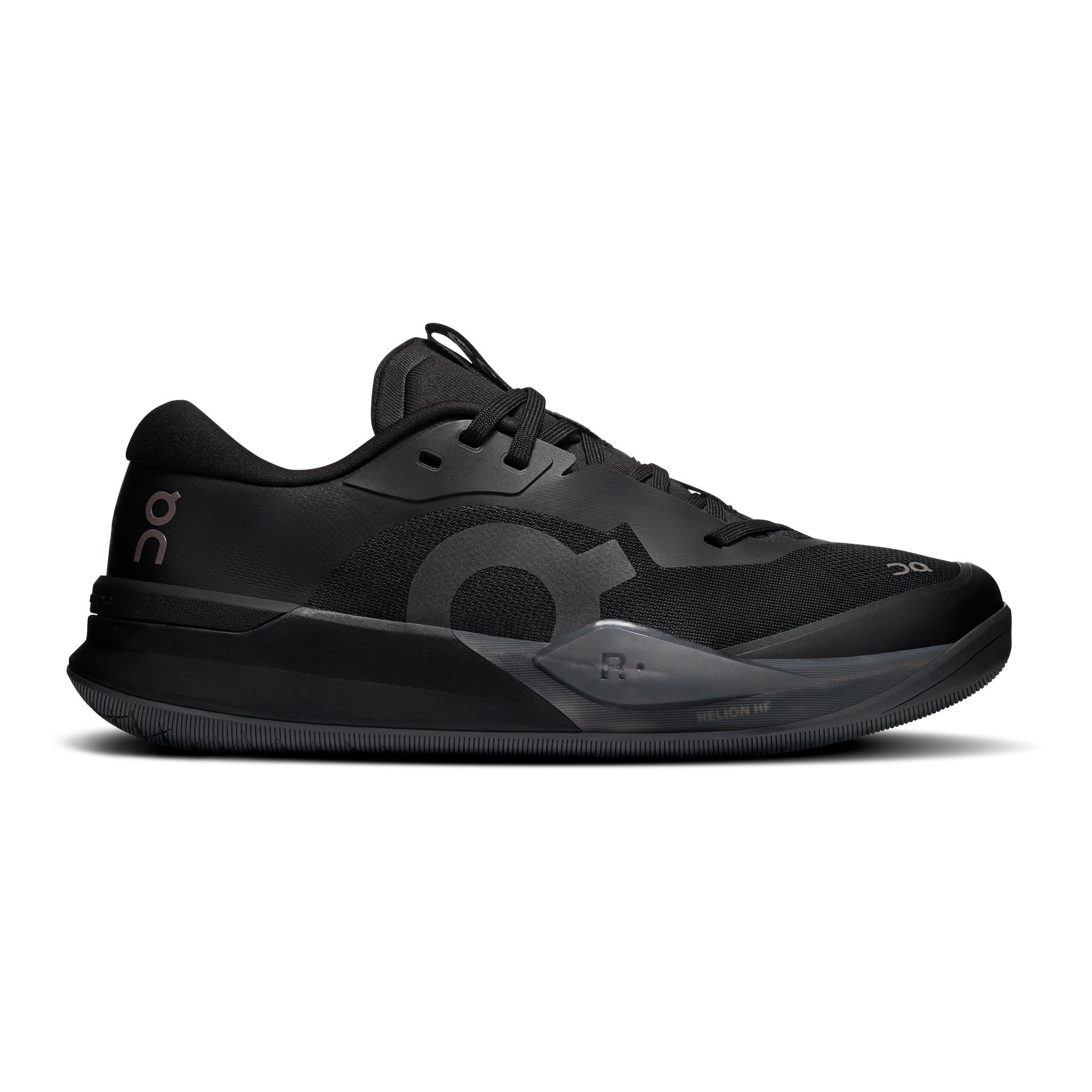 On THE ROGER Pro 3 All court shoe Women - black, grey