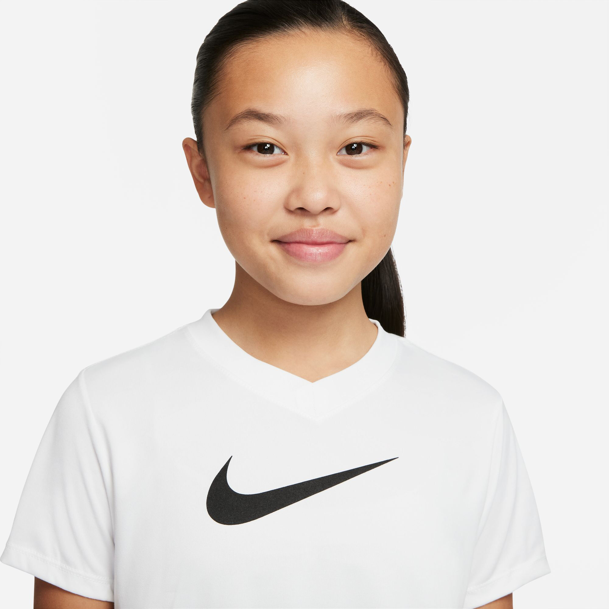 Girls white nike top store