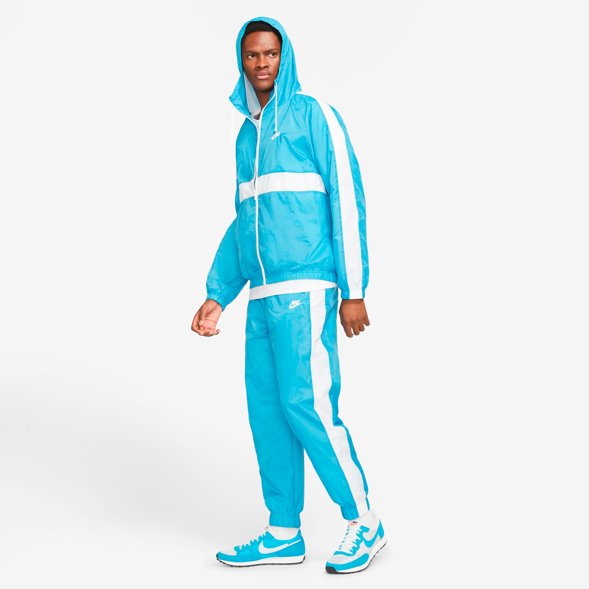 Checkered nike deals tracksuit