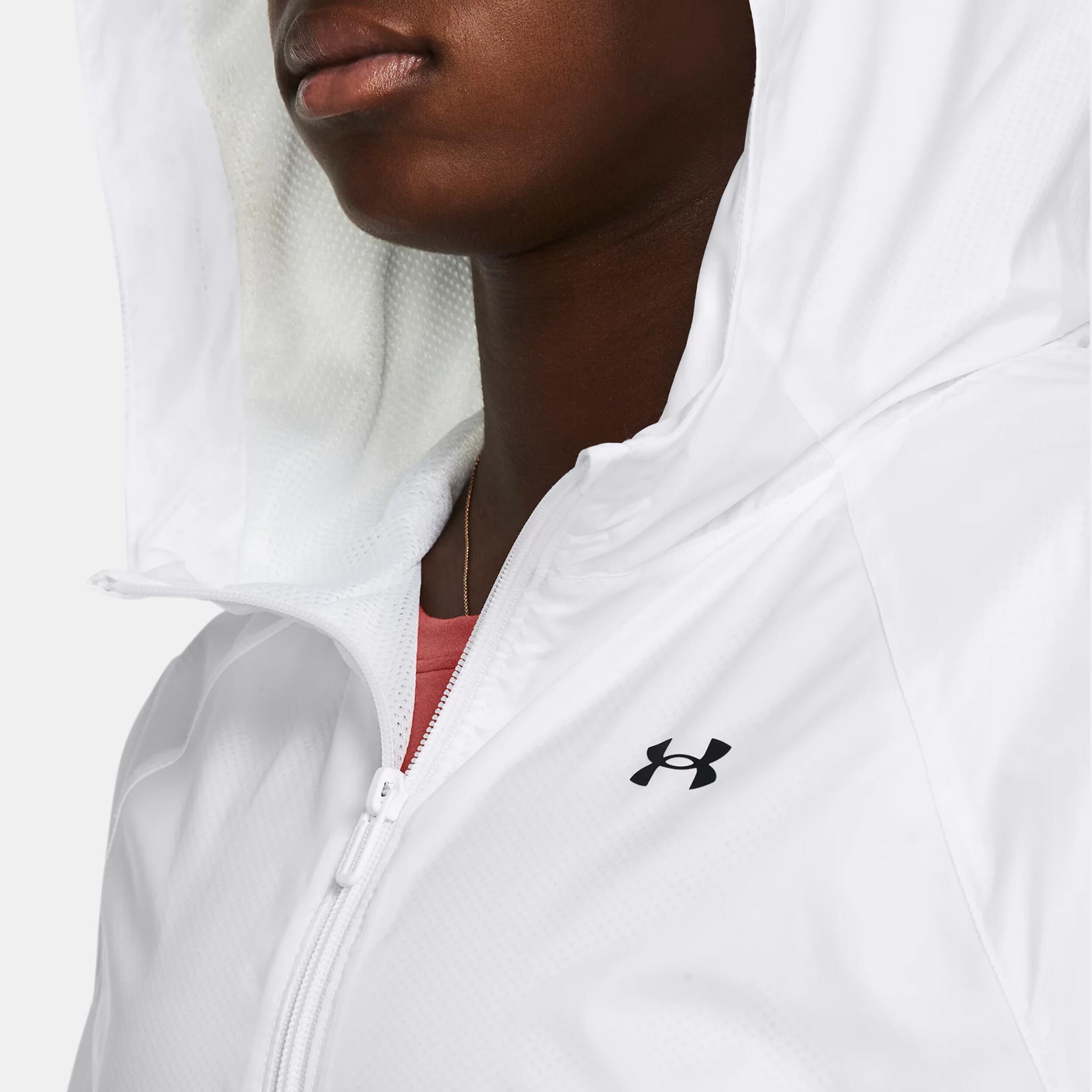 Buy Under Armour Sport Windbreaker Training Jacket Women White online Padel Point COM
