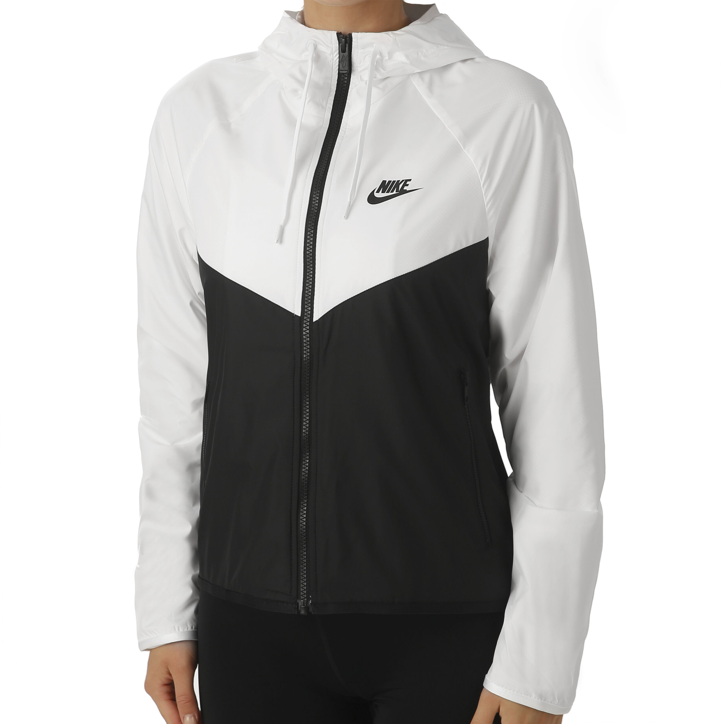 Nike women's sportswear windrunner jacket deals black and white