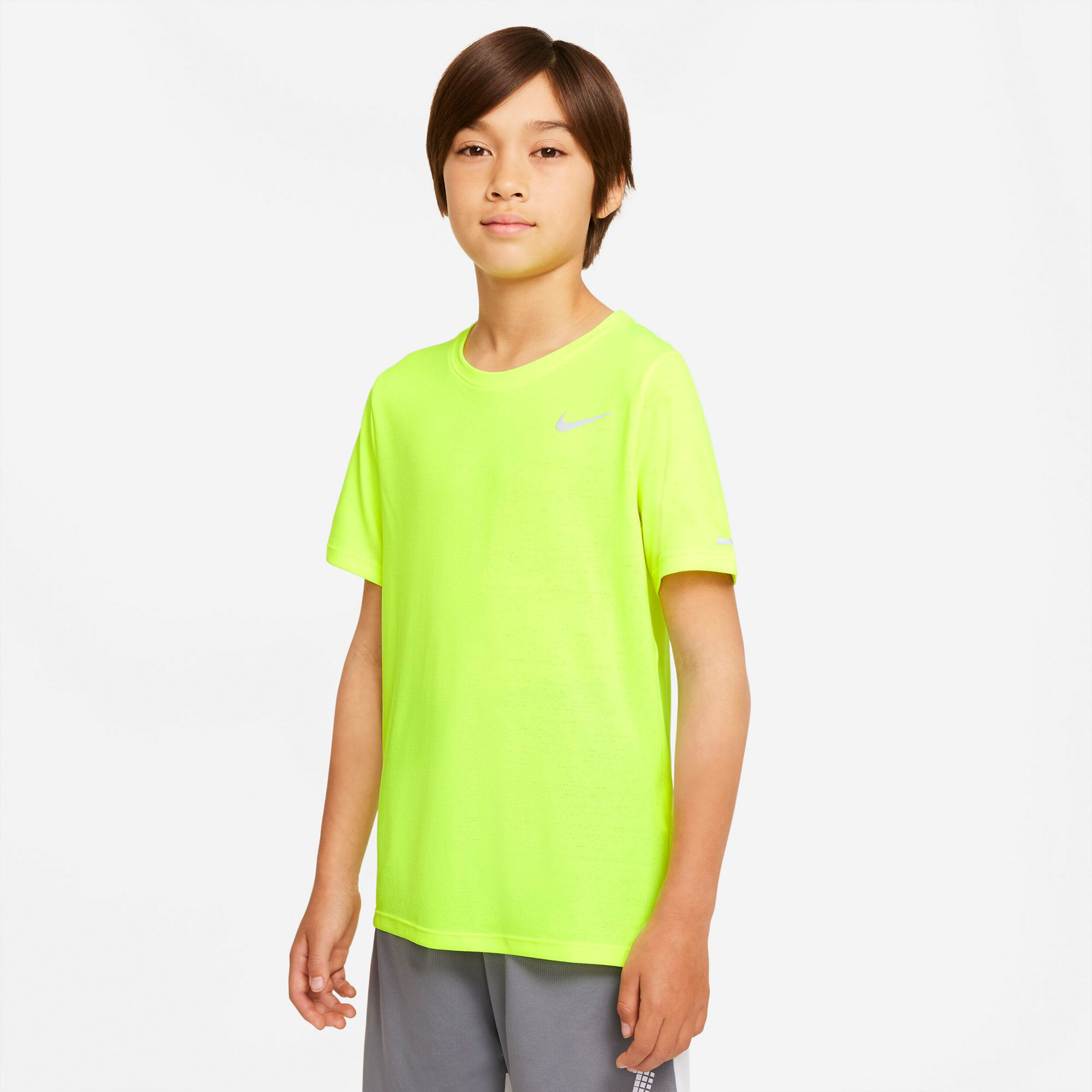Bright yellow shop nike shirt