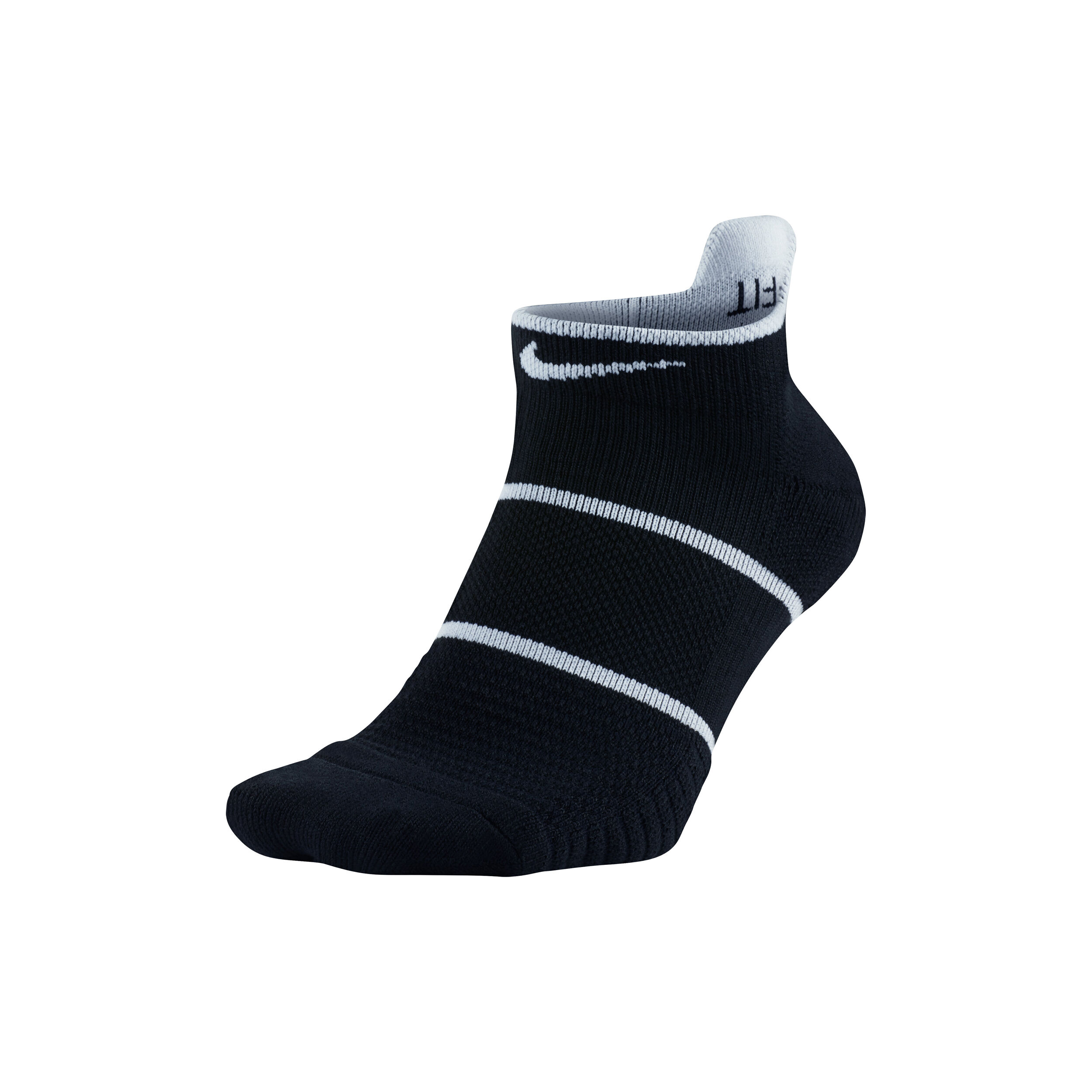 Nike court essentials cheap no show tennis socks