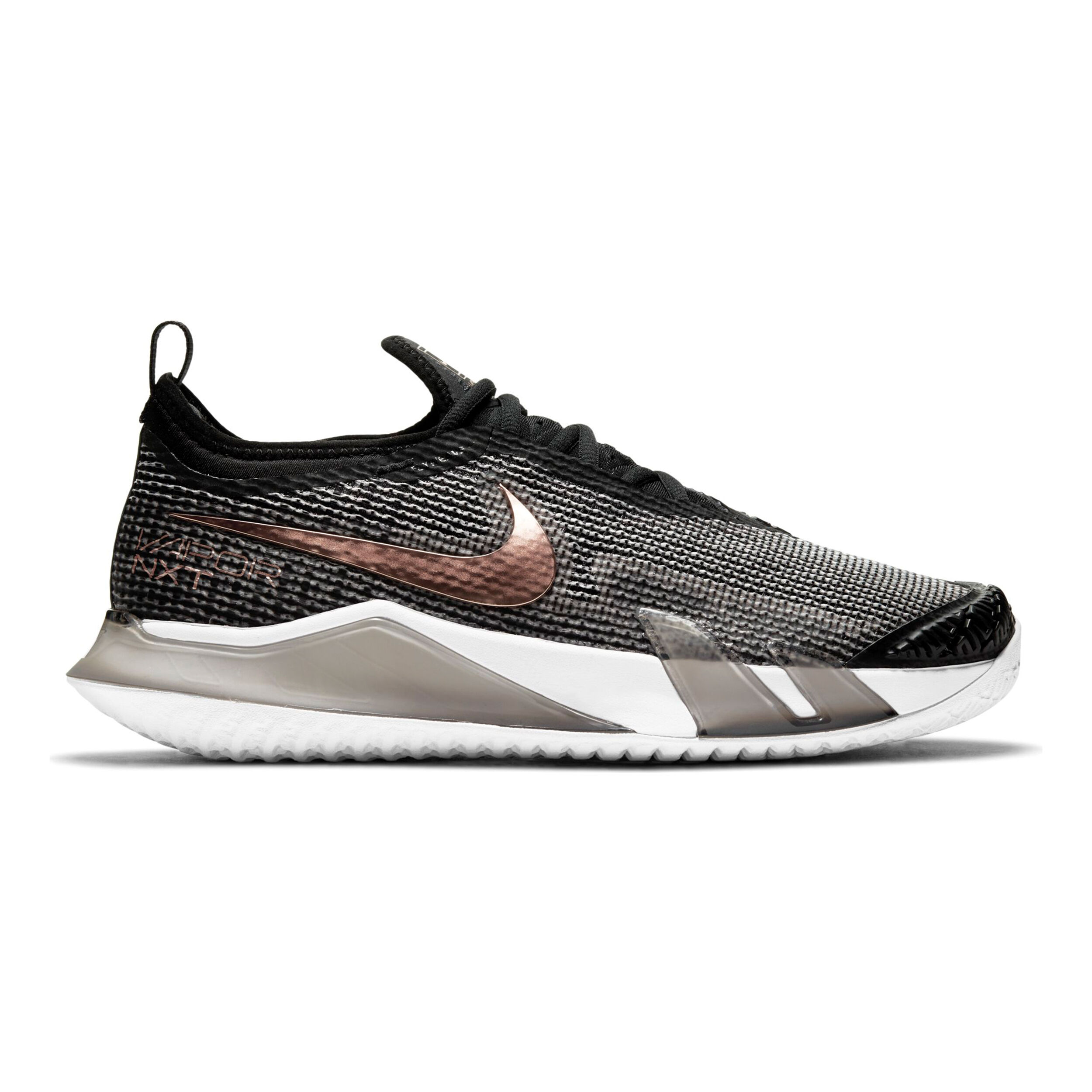 Black and gold nike deals tennis shoes