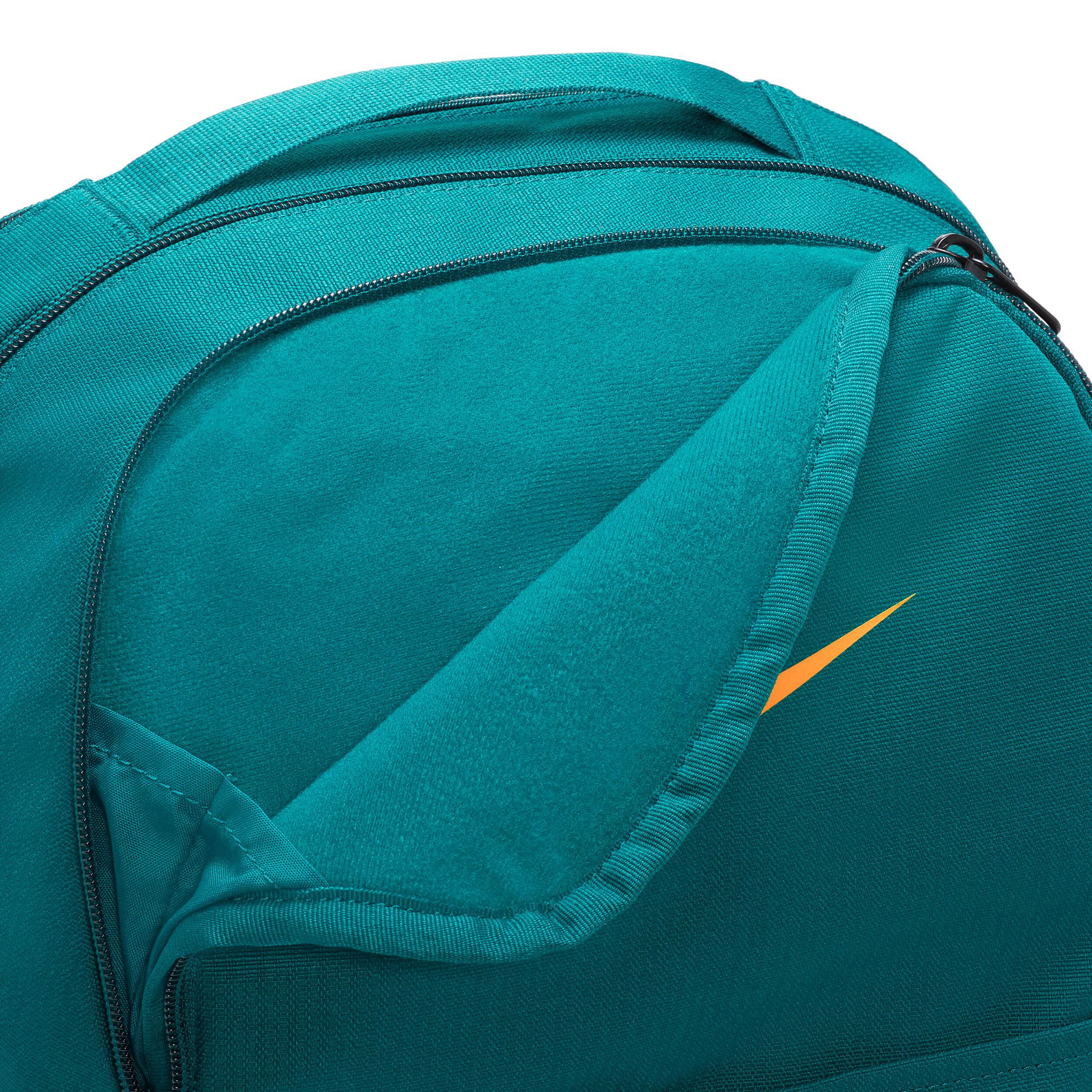 Buy Nike Brasilia 9.5 Backpack Green online Padel Point COM