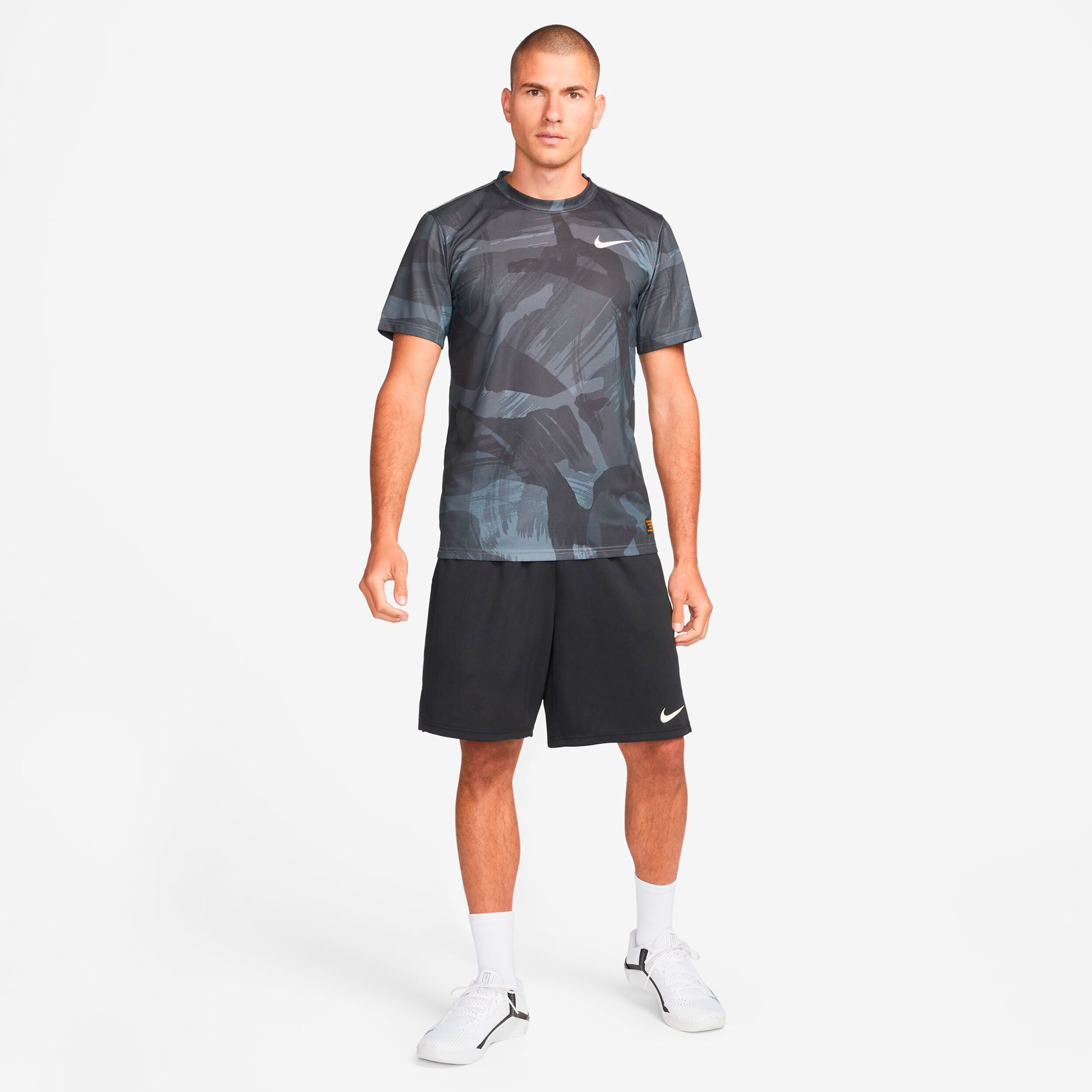 Nike dry camo shorts discount