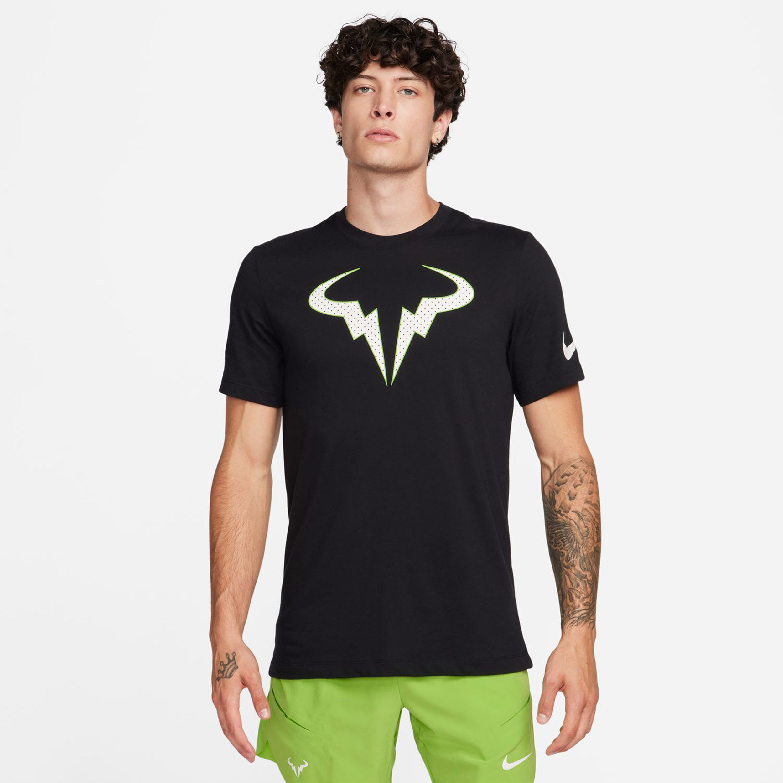 ナイキRafael Nadal Tシャツ DRI-FIT M ブラック Buy Nike Dri-Fit Court Rafael Nadal T-Shirt Men Black online