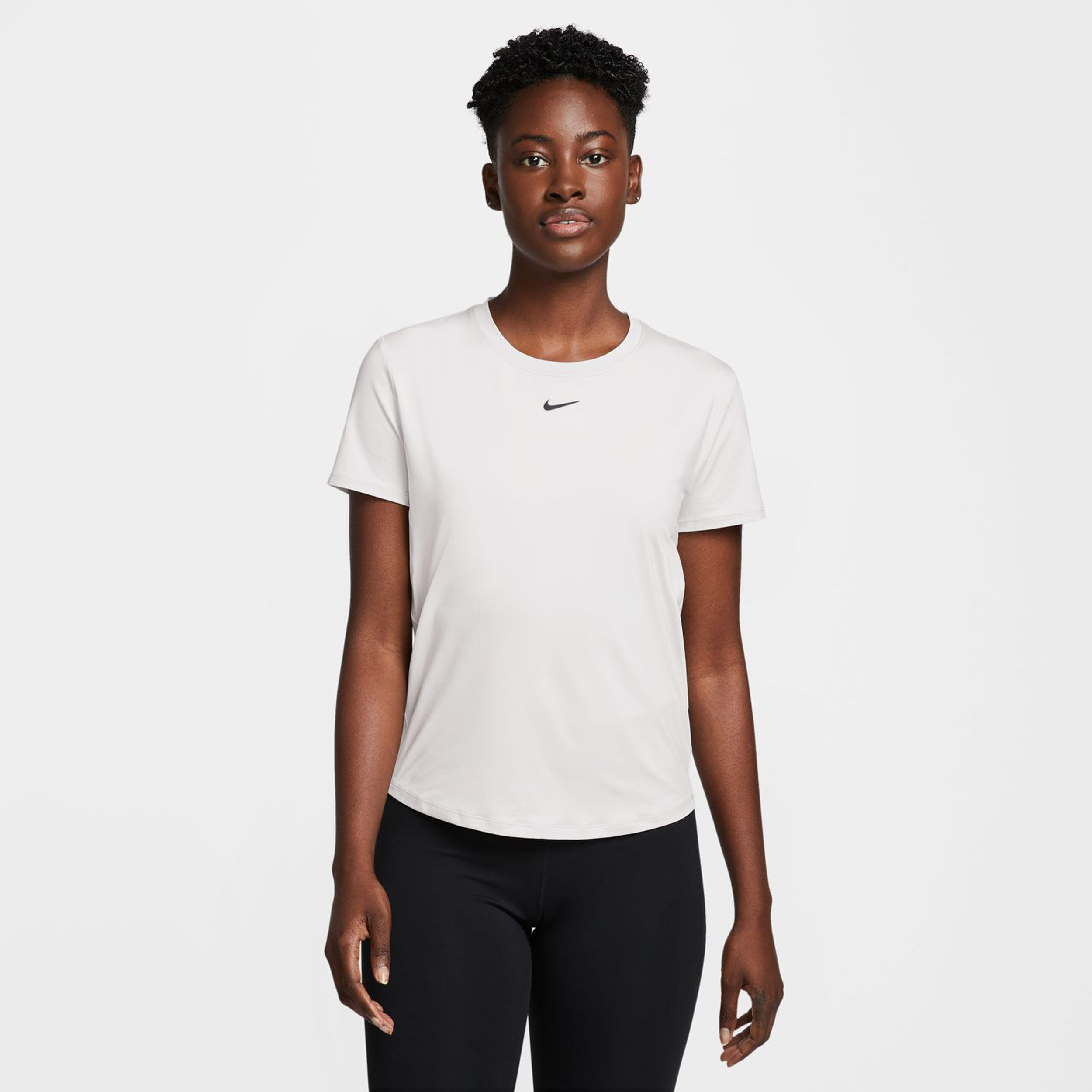 Nike dri fit white t shirt women's shop
