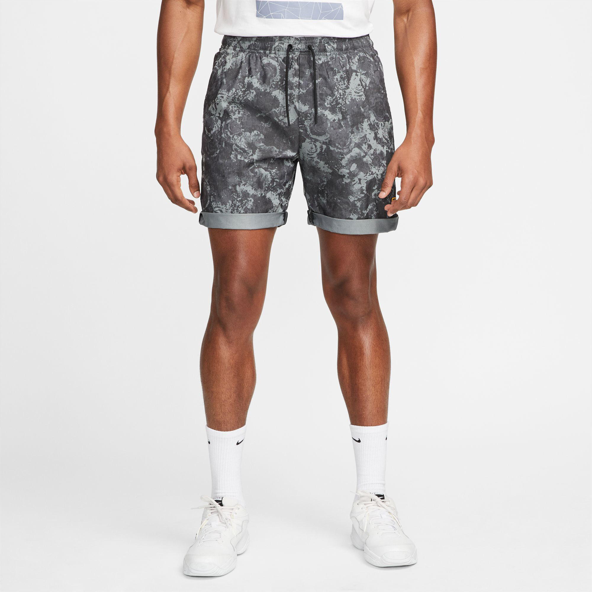 Nike heritage shop shorts grey