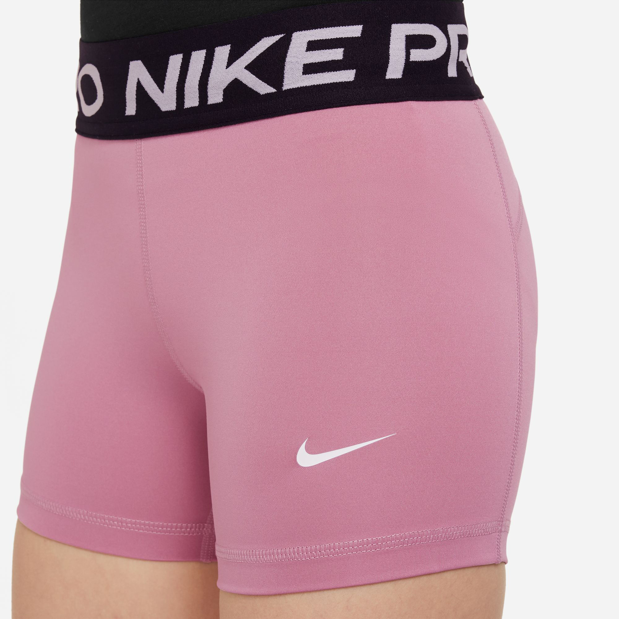 Girls pink shop nike shorts