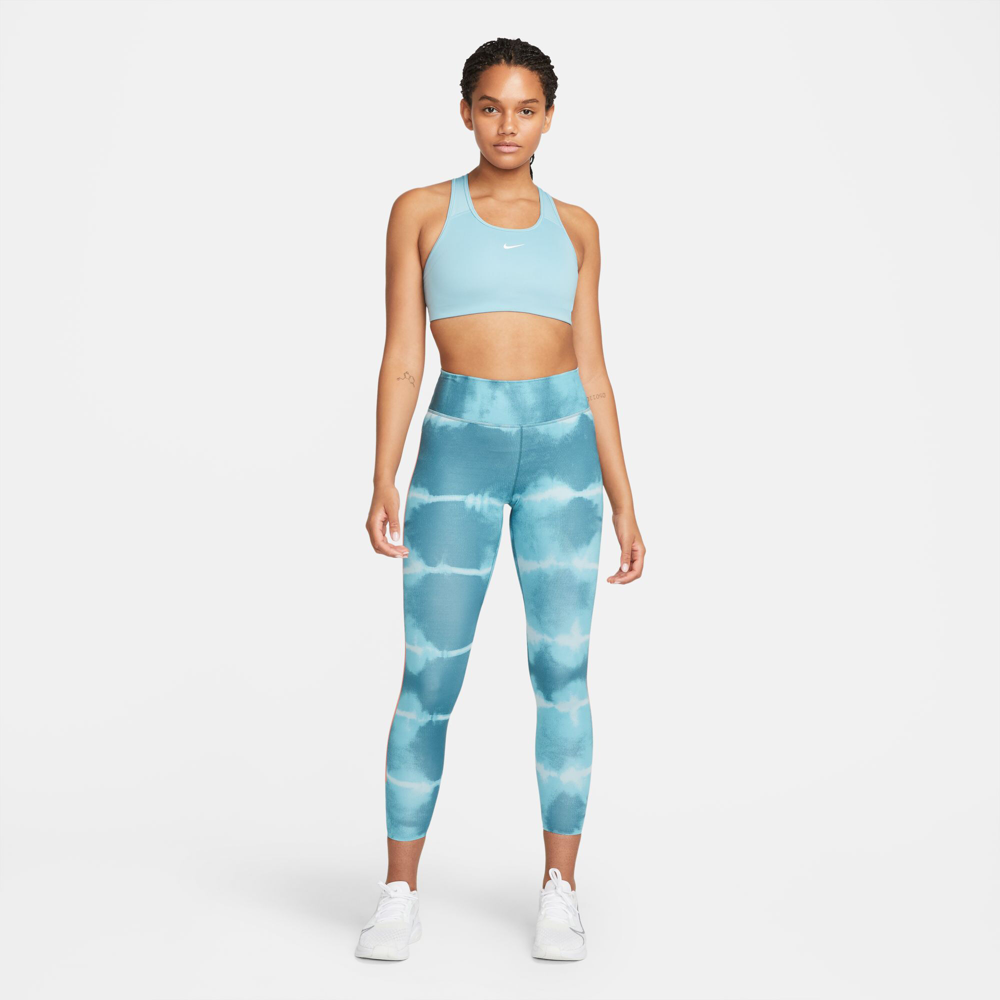 Royal blue nike online sports bra
